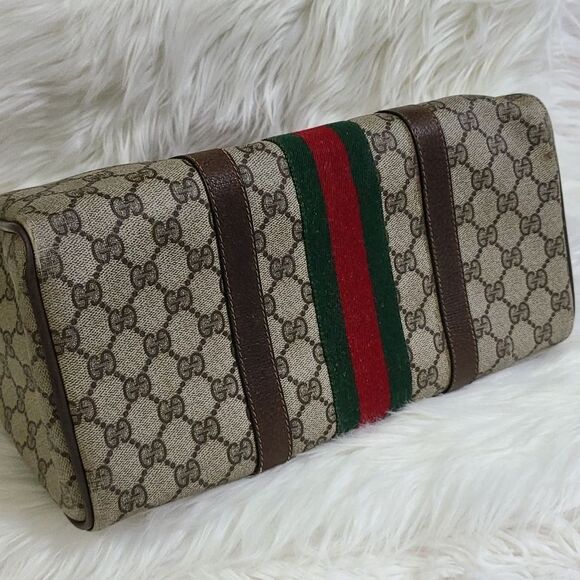 💯Authentic Gucci Handbag 🍀 - Picture 8 of 17